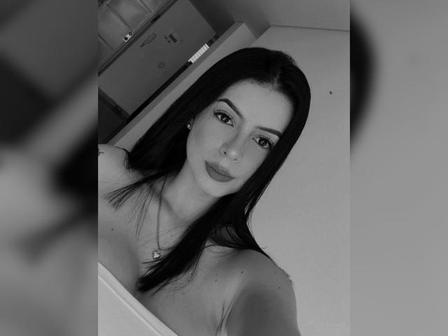 IsabellaJames - Sexe cam en vivo - 29708354