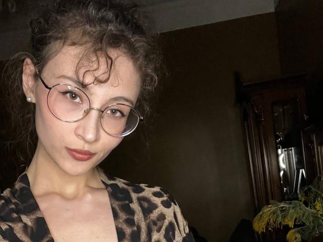 AlyceErway - Live sex cam - 29710172