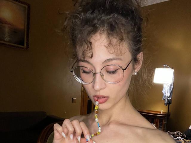 AlyceErway - Live sex cam - 29710208