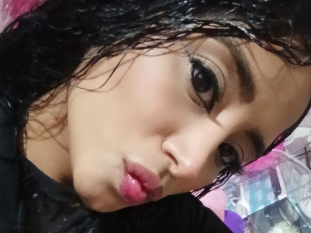 MariaCatalina - Sexe cam en vivo - 29711348