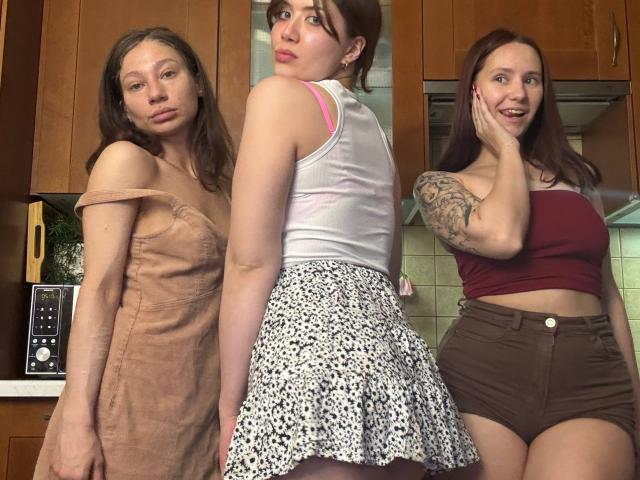 HotCaramelsTrio - Live Sex Cam - 29716730
