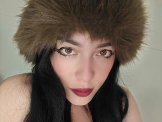 PaleDark Live Chat on XLoveCam