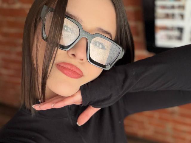 SharylEitel - Live porn &amp; sex cam - 29722922