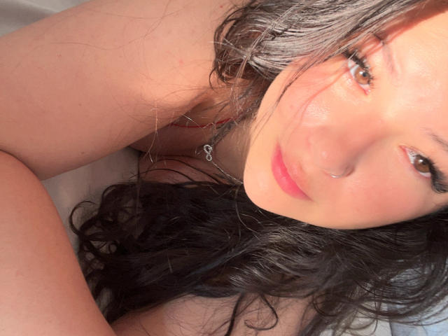 SophieLiaz - Live Sex Cam - 29725502