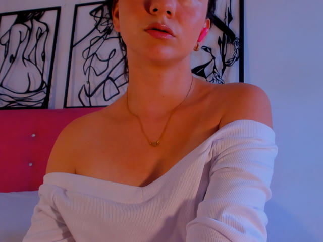 KariCarter - Live porn &amp; sex cam - 29725625
