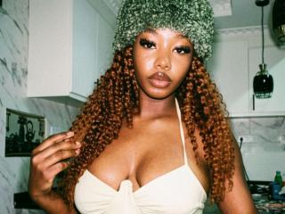 Watch PixieNHottie Live on XLoveCam