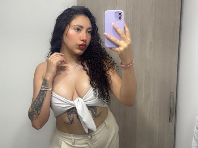 AmaraDeLux - Sexe cam en vivo - 29729813