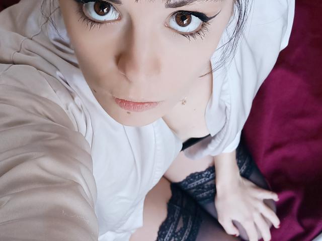 OrianaLaFrancaise - Live porn &amp; sex cam - 29731334