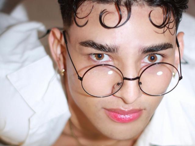 LogaanHotts - Live porn &amp; sex cam - 29731997