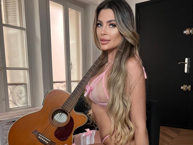 NicolyGF - Live porn &amp; sex cam - 29734145