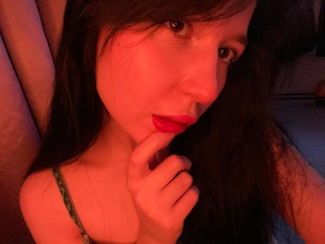 MertieDasinger - Live porn &amp; sex cam - 29734505