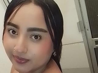 Watch  Dashelx live on XLoveCam