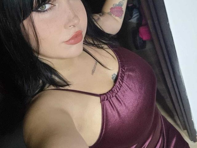 JulieTaylors - Live porn &amp; sex cam - 29737163