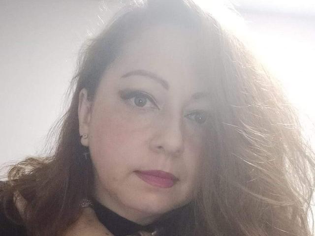CristelleDeLuxe - Live porn &amp; sex cam - 29738228