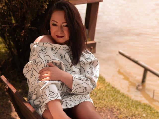 CristelleDeLuxe - Camera khiêu dâm &amp; quyến rũ trực tiếp - 29738240
