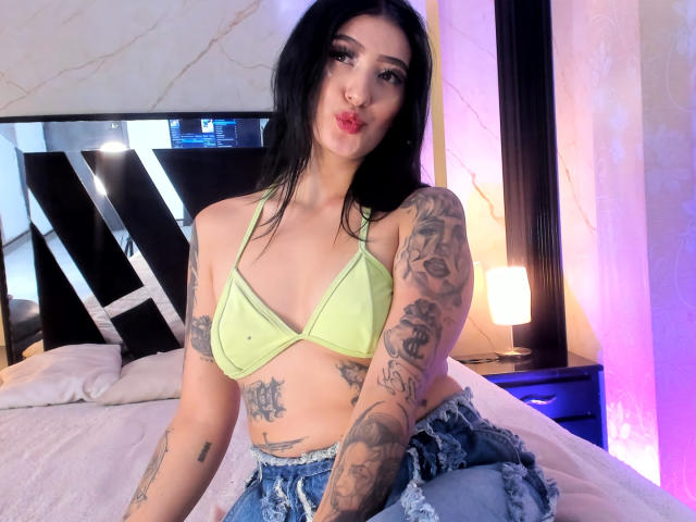 TifanyDiaz - Live sexe cam - 29740535