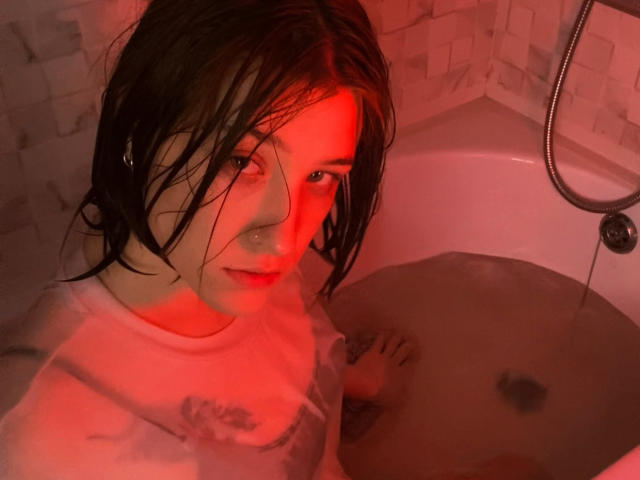 VeolaVanhoecke - Live porn &amp; sex cam - 29743343