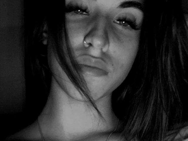 RoxanaKrausse - Live porn &amp; sex cam - 29743481