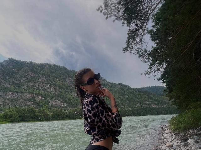 RoxanaKrausse - Live porn &amp; sex cam - 29743496