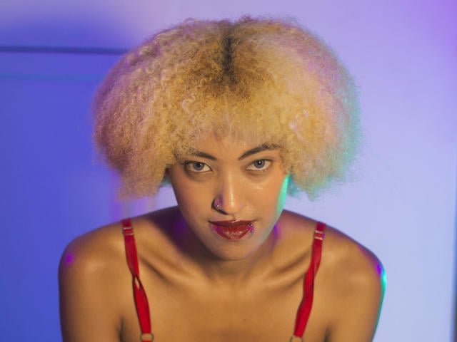 AlishaEbony - Sexe cam en vivo - 29743619