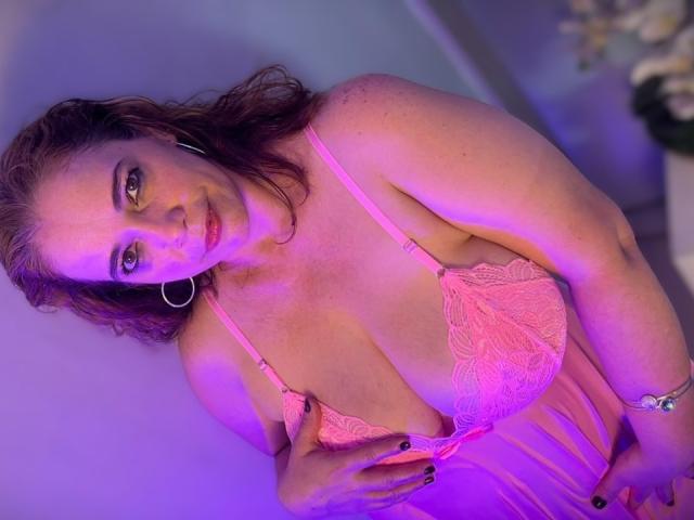 MirandaDelacroix - Sexe cam en vivo - 29748140