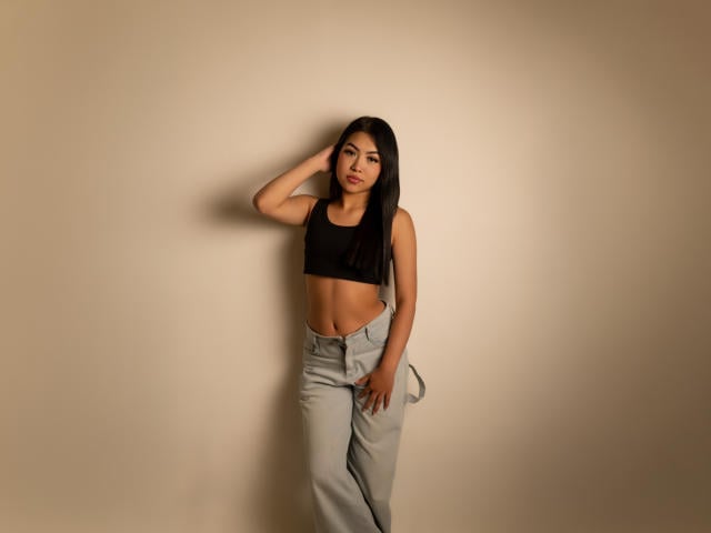AlinnaSans - Live sex cam - 29748830