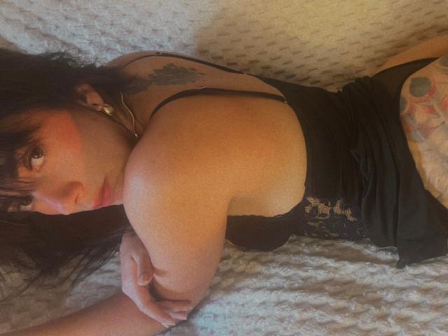 DominatrixMelissa - Live porn &amp; sex cam - 29749211
