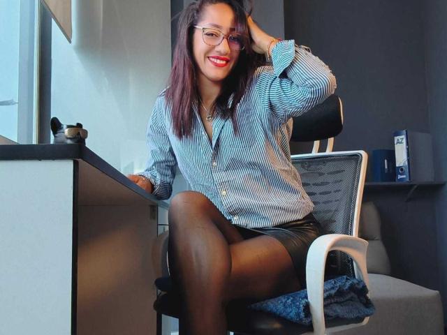 SamanthaCorine - Live porn &amp; sex cam - 29752397