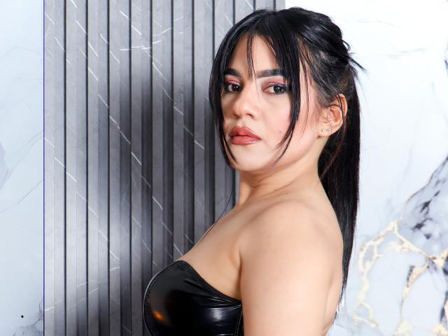 AliceCarusso - Live porn &amp; sex cam - 29753069