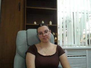 Watch KassieLove Live on XLoveCam