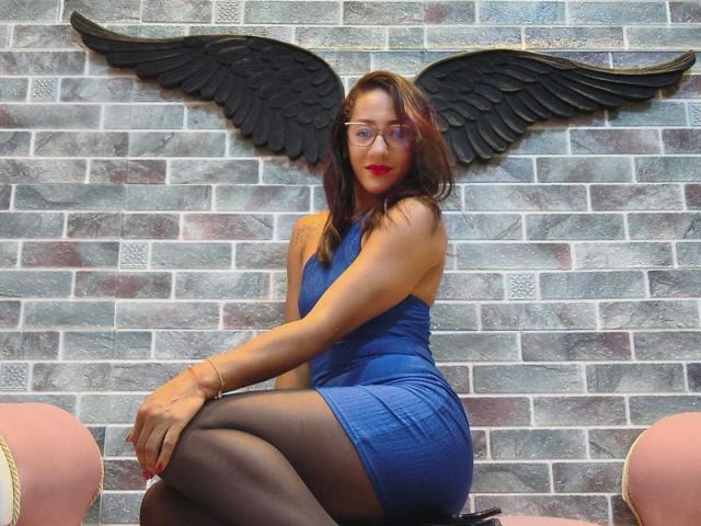 SamanthaCorine - Live porn &amp; sex cam - 29762453
