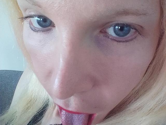 NatachaBradley - Live porn &amp; sex cam - 29765528