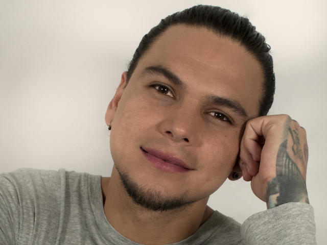 RobSaenz - Sexe cam en vivo - 29771111