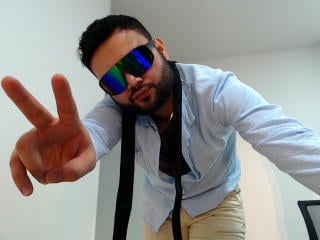 ThomasJamerson Live Chat on XLoveCam