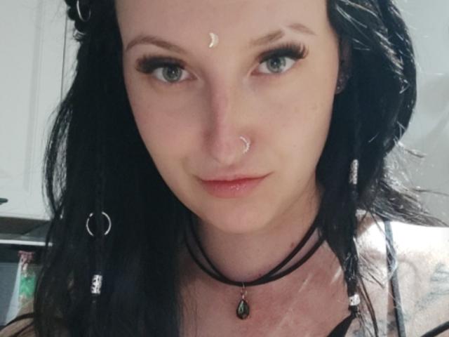 GoddessMoonx - Live sex cam - 29781989