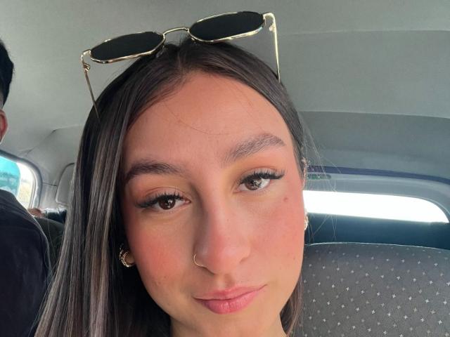 MaddyCarina - Live porn &amp; sex cam - 29784701