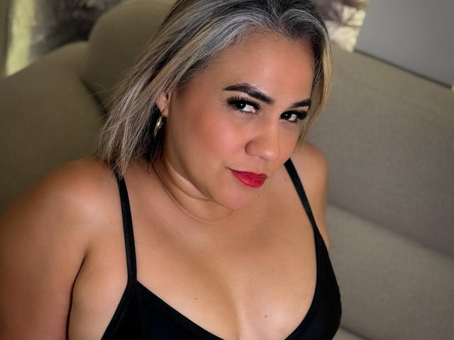 CamilaNoer - Live porn &amp; sex cam - 29784851