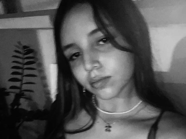 CharlotteWhitmore - Sexe cam en vivo - 29786954