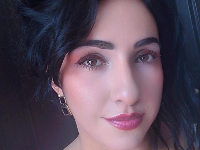 LuluFrancaise - Live porn &amp; sex cam - 29787368