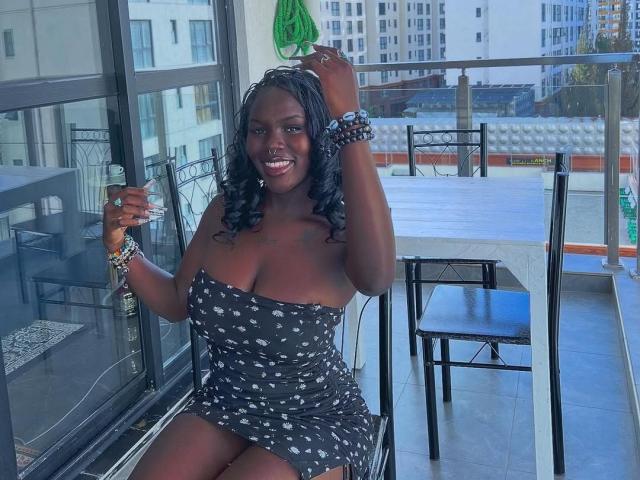 EmpressWater - Live Sex Cam - 29789519