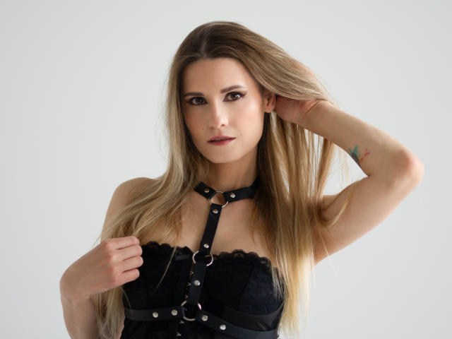 CatrinLips - Sexe cam en vivo - 29789924