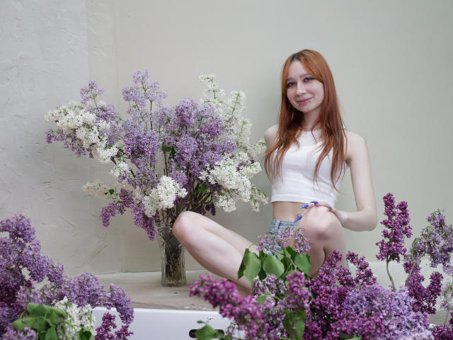 AdrianeWalter - Live porn &amp; sex cam - 29791682