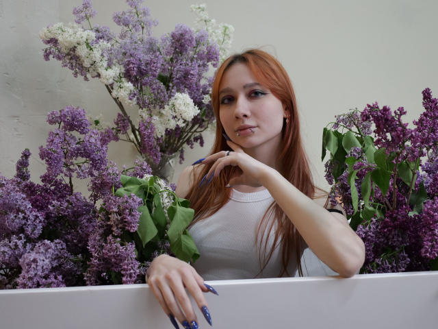 AdrianeWalter - Live porn &amp; sex cam - 29791709