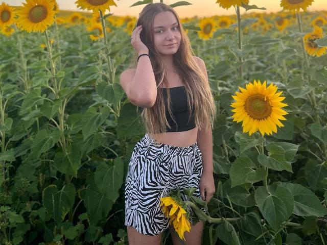 LeanaBairos - Live porn &amp; sex cam - 29793218