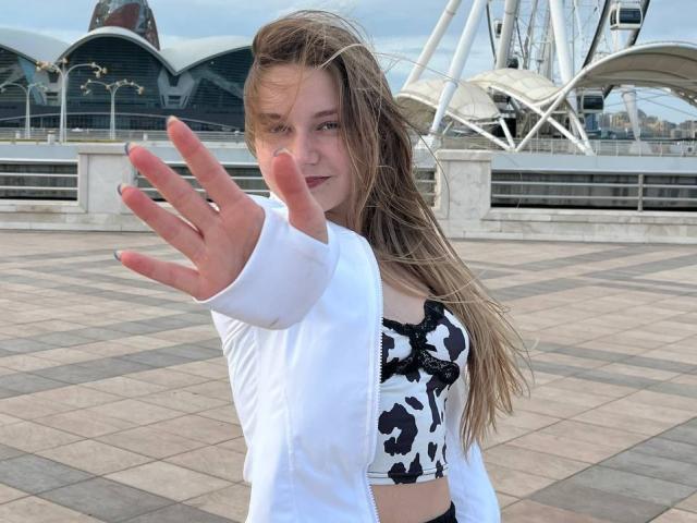 LeanaBairos - Sexe cam en vivo - 29793239