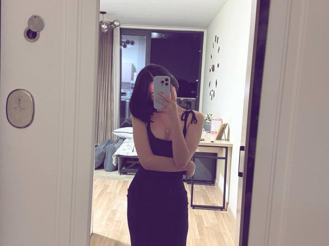 LaurineNghiem - Live porn &amp; sex cam - 29795693