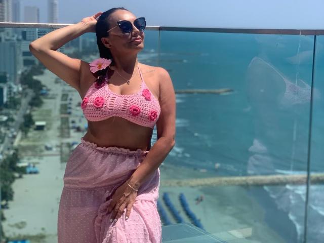 GalaMalkova - Live porn &amp; sex cam - 29796386