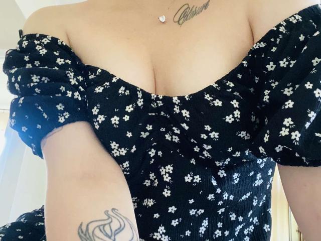 KarKutie - Sexe cam en vivo - 29798303