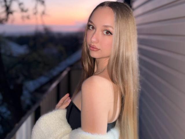 RandiMatute - Live porn &amp; sex cam - 29799362