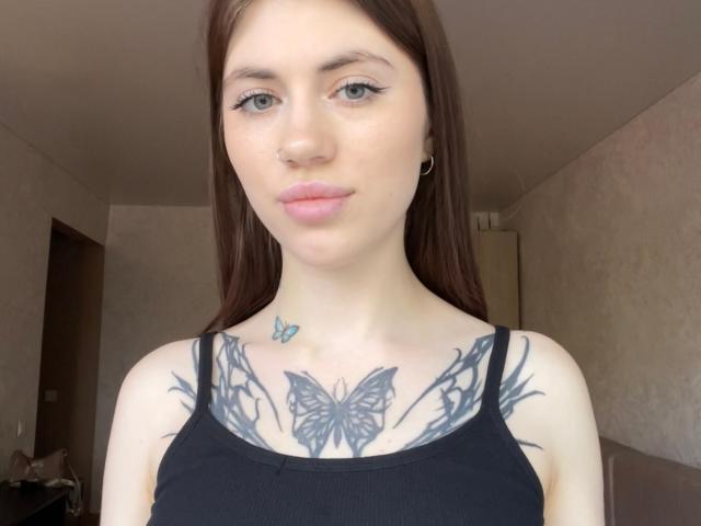 FlorrieCappola - Live porn &amp; sex cam - 29799458